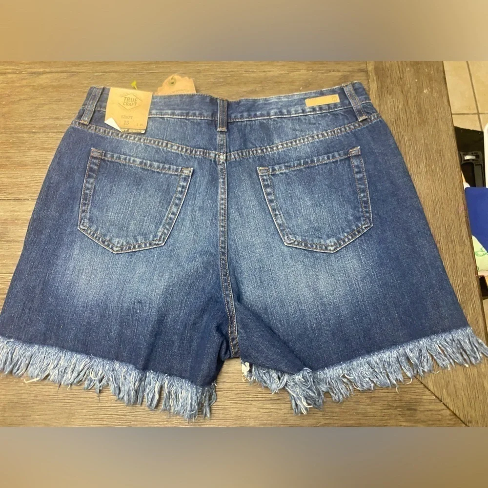 True Craft women’s high rise denim shorts size 15 Stars Stripes print